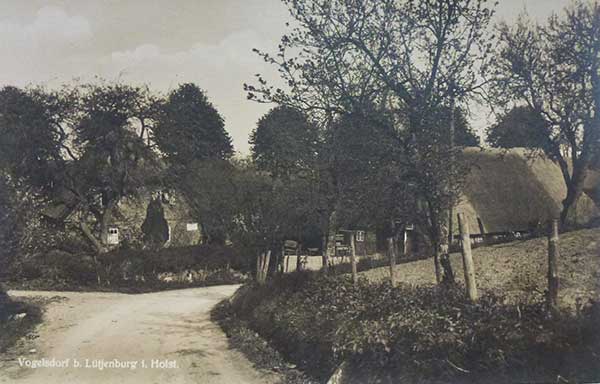 Blick vom Mühlenberg auf die Wassermühle (Ansichtskarte um 1900)